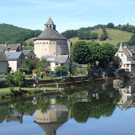 Village De Gite - La Cascade Sainte-Eulalie-d'Olt Exterior photo