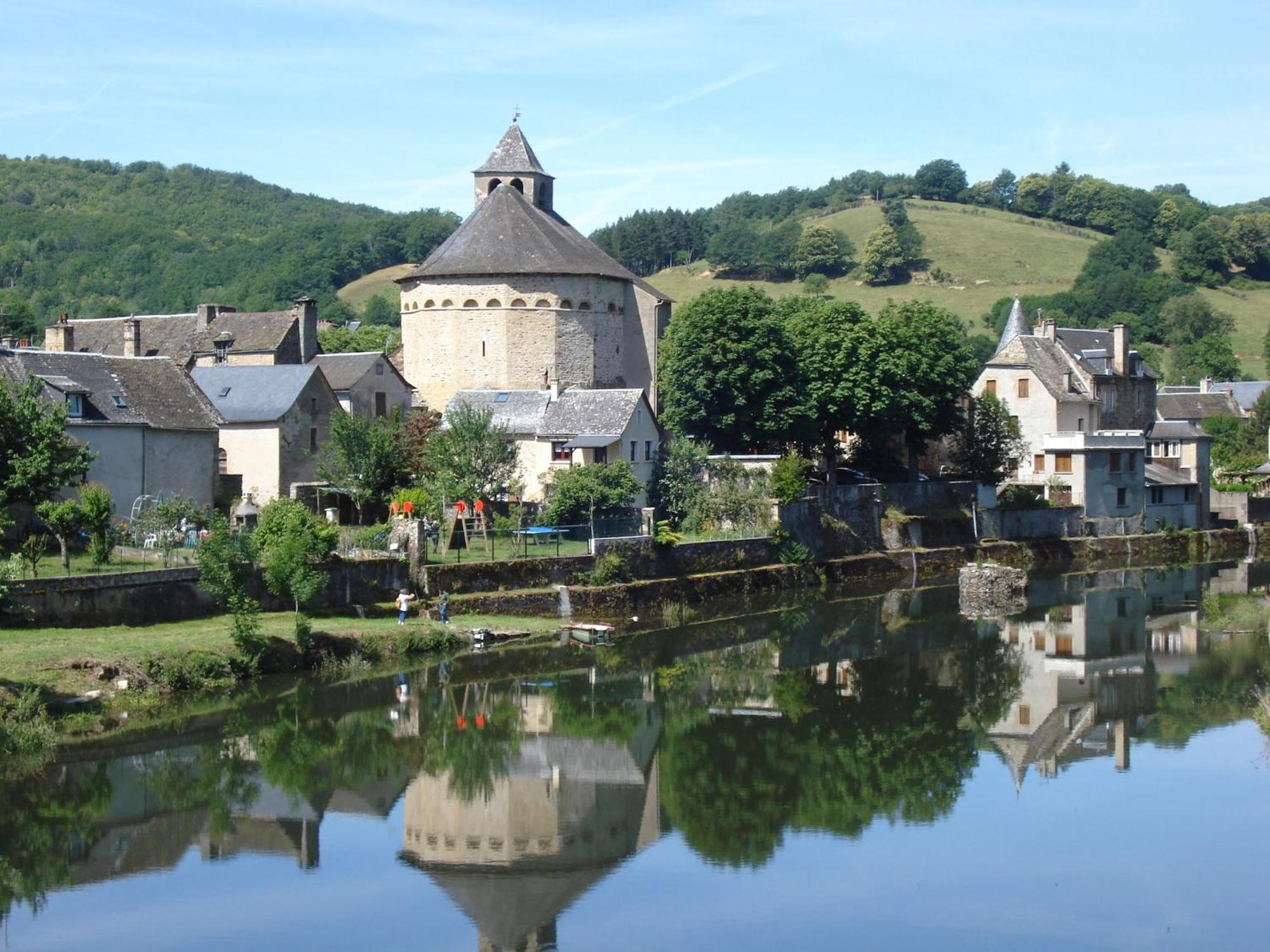 Village De Gite - La Cascade Sainte-Eulalie-d'Olt Exterior photo